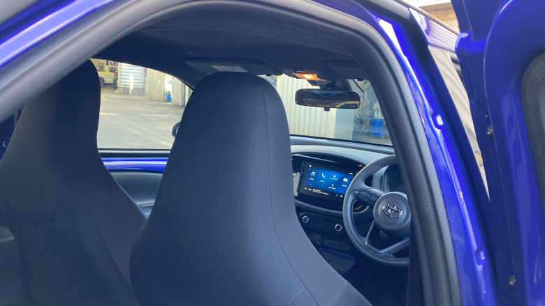 Toyota Aygo X 1.0 VVT-i Edge 5dr Petrol Hatchback